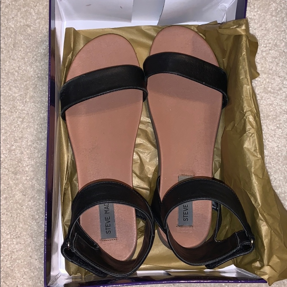 steve madden sandals